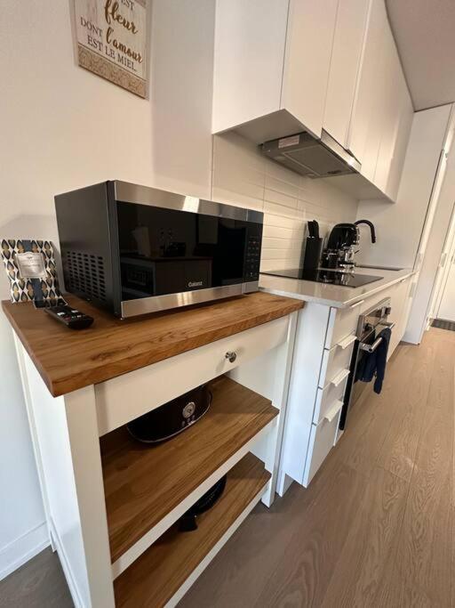 Bel Appartement Au Centre-Ville 몬트리올 외부 사진