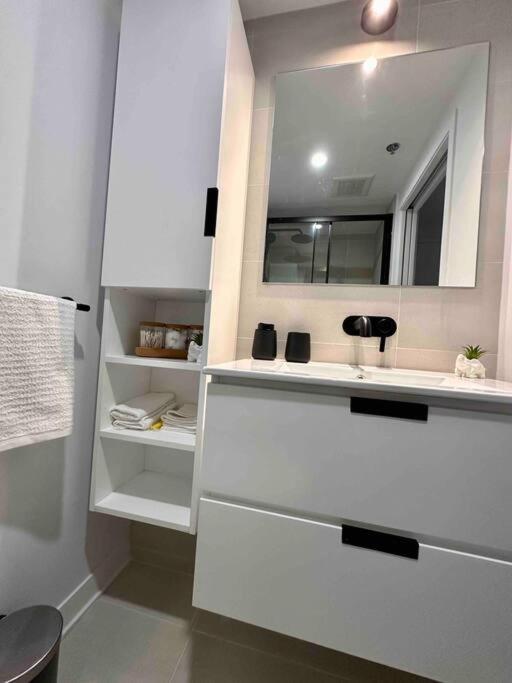 Bel Appartement Au Centre-Ville 몬트리올 외부 사진