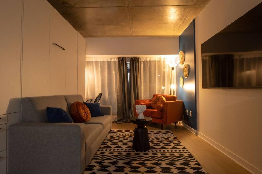 Bel Appartement Au Centre-Ville 몬트리올 외부 사진