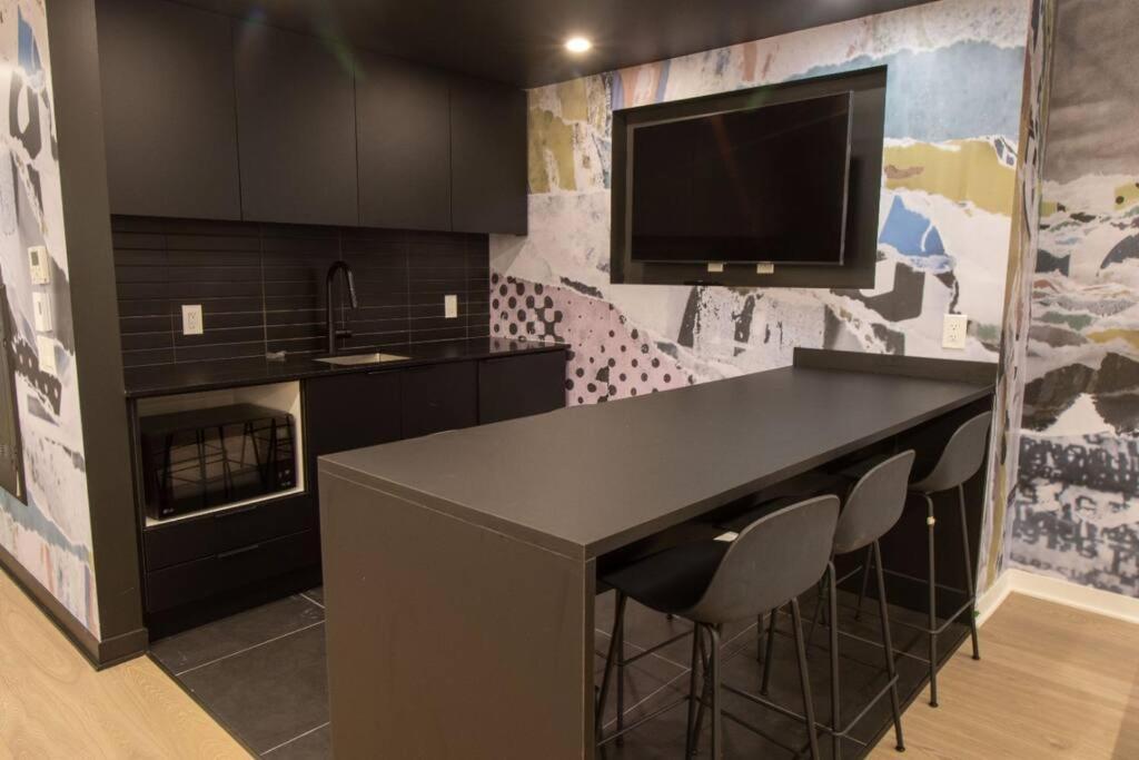 Bel Appartement Au Centre-Ville 몬트리올 외부 사진